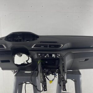 Tableau de bord PEUGEOT 3008 2 PHASE 1 Diesel