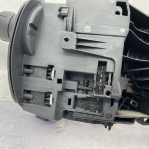 Com (Bloc Contacteur Tournant+Commodo Essuie Glace+Commodo Phare) RENAULT CLIO 3 PHASE 2 Diesel