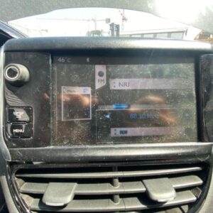 Ecran GPS PEUGEOT 208 1 PHASE 1 Essence