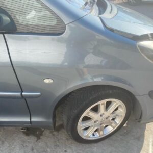 Aile avant droit PEUGEOT 1007 Diesel