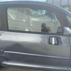 Retroviseur droit PEUGEOT 1007 Diesel