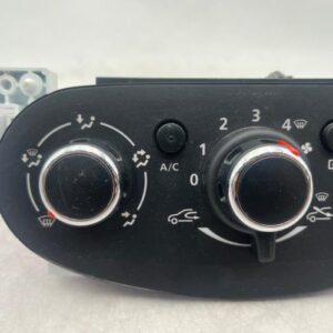 Commande chauffage DACIA SANDERO 2 PHASE 1 Diesel