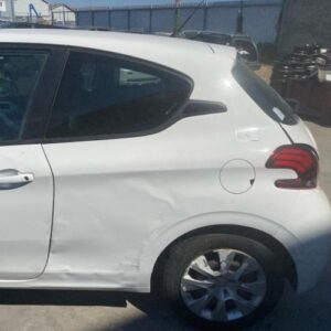 Custode arriere gauche PEUGEOT 208 1 PHASE 2 Essence