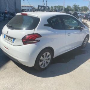 Malle/Hayon arriere PEUGEOT 208 1 PHASE 2 Essence