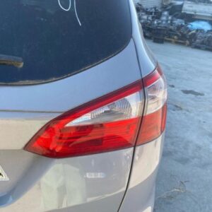 Feu arriere secondaire droit (feux) FORD FOCUS 3 PHASE 1 BREAK Diesel