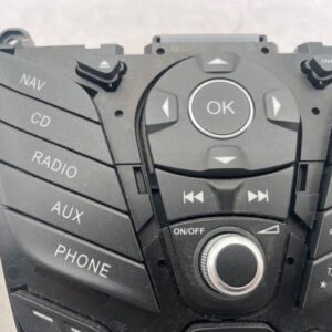 Facade autoradio FORD B-MAX Essence