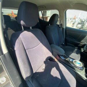Interieur complet NISSAN LEAF 1 Electricité