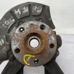 Fusee avant droit VOLKSWAGEN GOLF 4 Diesel