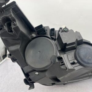 Optique avant principal gauche (feux)(phare) PEUGEOT 308 2 SW PHASE 1 BREAK Diesel