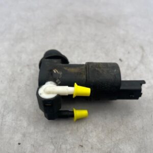 Pompe lave glace avant PEUGEOT 208 1 PHASE 1 Essence
