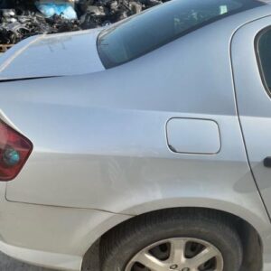 Aile arriere droit PEUGEOT 407 PHASE 1 Diesel