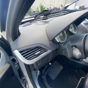 Tableau de bord PEUGEOT 207 PHASE 1 BREAK Essence