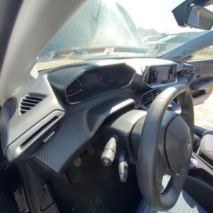 Tableau de bord PEUGEOT 208 2 PHASE 1 Essence