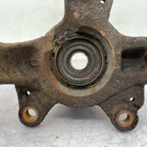 Fusee avant droit RENAULT CLIO 3 PHASE 1 Essence