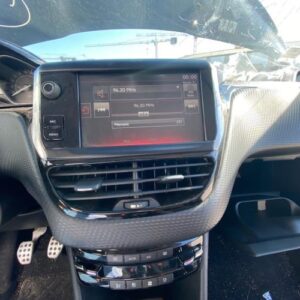 Ecran GPS PEUGEOT 208 1 PHASE 2 Essence