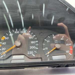 Compteur MERCEDES CLASSE C 202 PHASE 1 Diesel