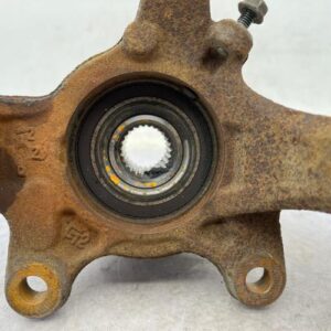 Fusee avant gauche NISSAN NOTE 2 Essence