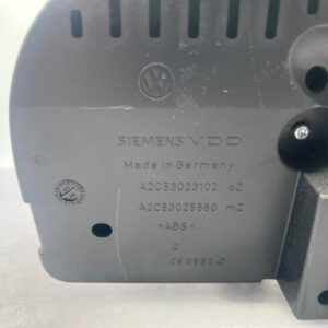 Compteur VOLKSWAGEN GOLF 5 Essence