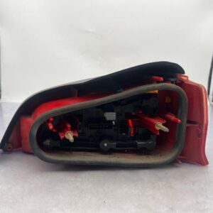 Feu arriere principal gauche (feux) PEUGEOT 106 PHASE 2 Diesel