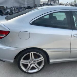 Aile arriere droit MERCEDES CLASSE CLC 203 COUPE Diesel