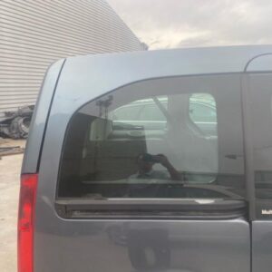 Custode arriere droit CITROEN BERLINGO 2 PHASE 1 Diesel