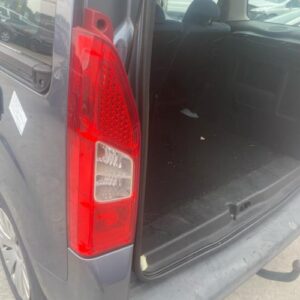 Feu arriere principal gauche (feux) CITROEN BERLINGO 2 PHASE 1 Diesel