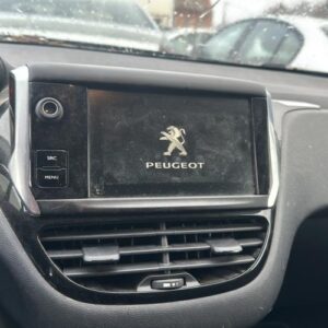 Ecran GPS PEUGEOT 208 1 PHASE 1 Diesel