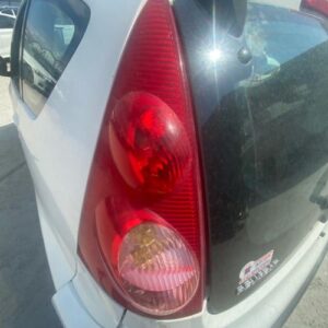 Feu arriere principal gauche (feux) PEUGEOT 107 PHASE 1 Diesel