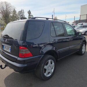Custode arriere droit MERCEDES CLASSE M 163 PHASE 2 Diesel