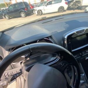 Tableau de bord RENAULT CLIO 4 PHASE 1 Diesel