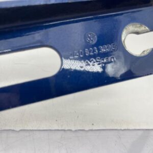 Charniere de capot VOLKSWAGEN POLO 6 PHASE 2 Essence