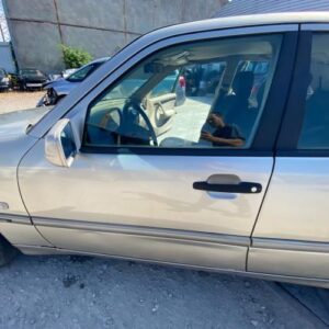 Porte avant gauche MERCEDES CLASSE C 202 PHASE 2 Diesel
