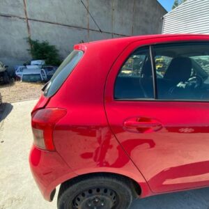 Aile arriere droit TOYOTA YARIS 2 PHASE 1 Diesel