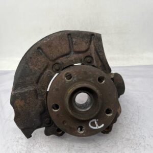 Fusee avant droit VOLKSWAGEN GOLF 4 Diesel