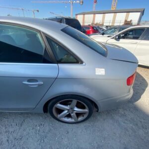 Aile arriere gauche AUDI A4 3 PHASE 1 Essence