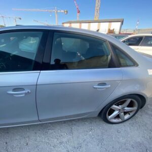 Porte arriere gauche AUDI A4 3 PHASE 1 Essence