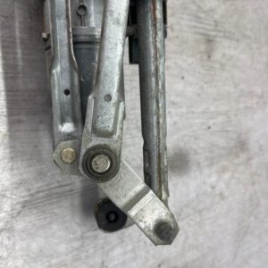 Moteur essuie glace avant VOLKSWAGEN GOLF 5 Diesel