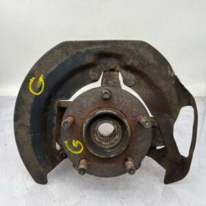 Fusee avant gauche MAZDA 3 1 PHASE 2 Diesel