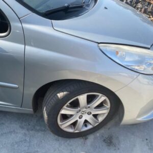Aile avant droit PEUGEOT 207 PHASE 1 Diesel