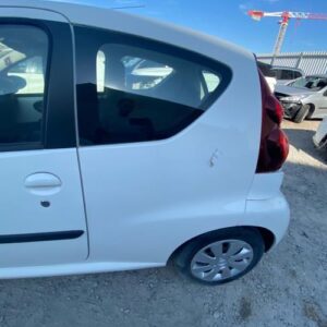 Custode arriere gauche PEUGEOT 107 PHASE 3 Essence