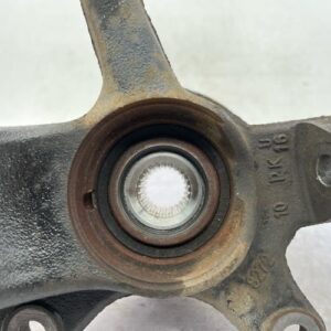 Fusee avant droit TOYOTA AYGO 2 PHASE 1 Essence