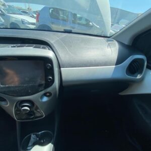 Tableau de bord TOYOTA AYGO 2 PHASE 1 Essence