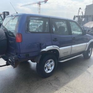 Custode arriere droit NISSAN TERRANO 2 PHASE 2 Diesel