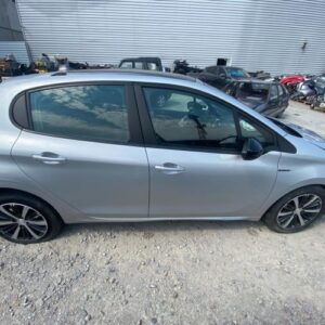 Porte avant droit PEUGEOT 208 1 PHASE 2 Essence