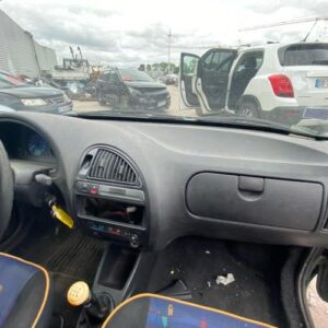 Tableau de bord CITROEN SAXO PHASE 2 Essence