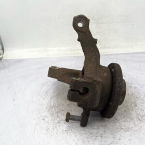 Fusee avant droit DACIA SANDERO 1 Diesel