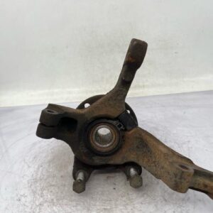 Fusee avant gauche DACIA SANDERO 1 Diesel