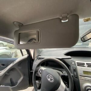 Pare soleil gauche TOYOTA YARIS 2 PHASE 1 Diesel