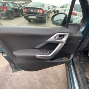 Interieur complet PEUGEOT 2008 1 PHASE 1 Essence