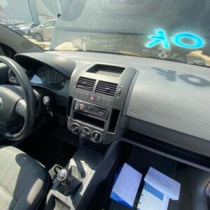 Tableau de bord VOLKSWAGEN POLO 4 PHASE 2 Essence